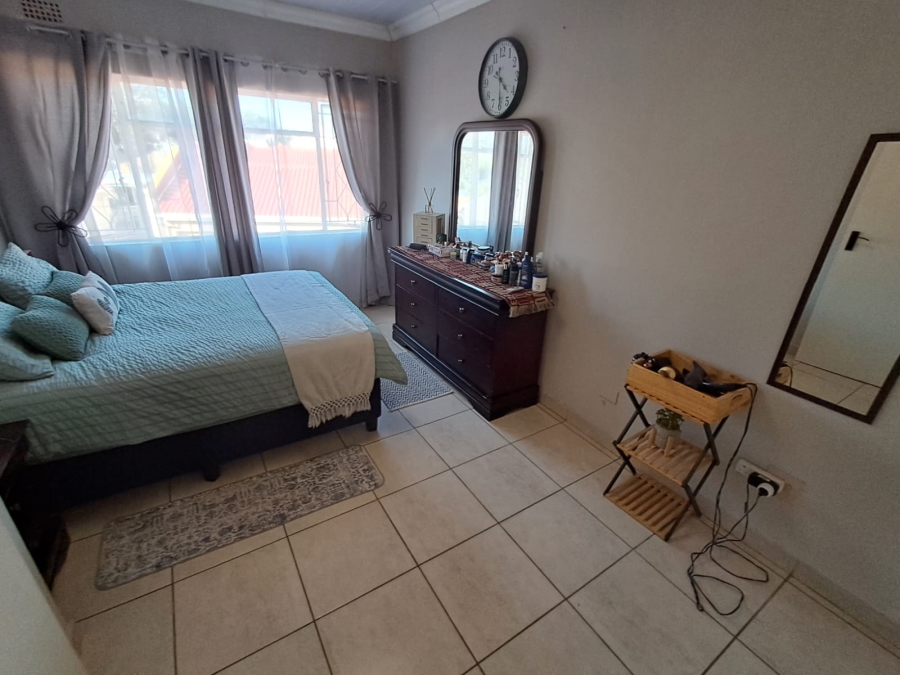 3 Bedroom Property for Sale in Rustenburg Central North West